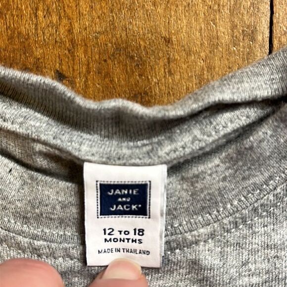 Janie and Jack shirt size 12 to 18 months Gray parrot cotton summer vacation - Picture 3 of 4